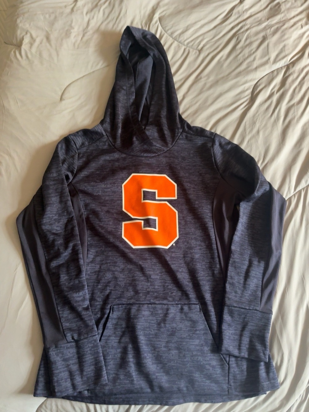 Fanatics Syracuse Orange women’s performance hoodie (Youth Girls L/G).